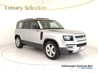 Land Rover Defender 2.0d sd4 first edition awd 240cv 7p.ti auto Grigio usata Bari