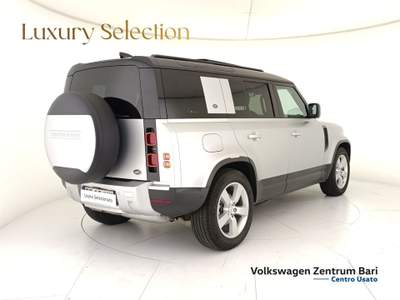 Land Rover Defender 2.0d sd4 first edition awd 240cv 7p.ti auto Grigio usata Bari