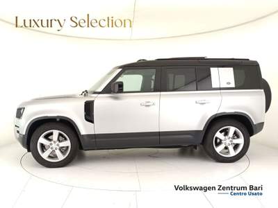 Land Rover Defender 2.0d sd4 first edition awd 240cv 7p.ti auto Grigio usata Bari
