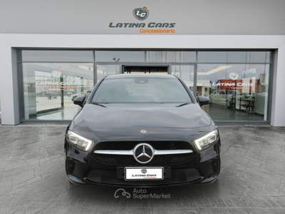 Mercedes-Benz Classe A 180 d Business AUTOMATICA con CarPlay Nero usata Latina