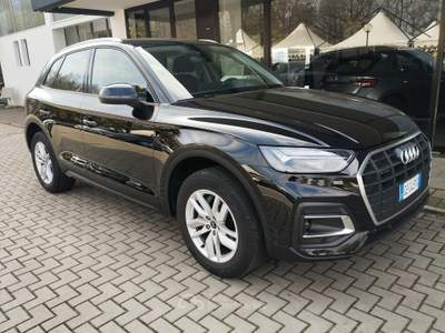 Audi Q5 40 2.0 tdi mhev 12V Business Advanced quattro s-tronic Nero usata Masserano