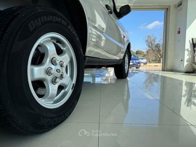 Land Rover Discovery Discovery 2.5 Td5 5p. Luxury ISCRITTA ASI Grigio usata San Michele salentino