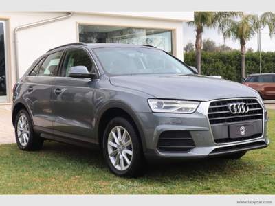 Audi Q3 Q3 2.0 TDI 120CV Business Grigio usata San Michele Salentino