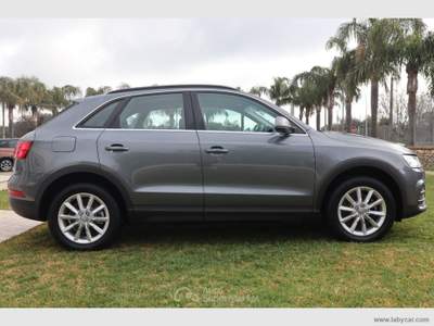 Audi Q3 Q3 2.0 TDI 120CV Business Grigio usata San Michele Salentino