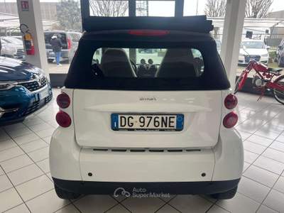 Smart ForTwo Fortwo II Cabrio Cabrio 1.0 Passion 71cv Bianco usata Caravaggio