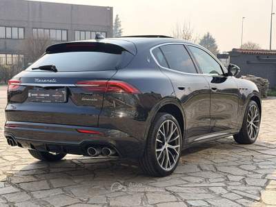 Maserati Grecale Grecale MHEV 300 CV AWD GT - EASY KASCO IN OMAGGIO 24 MESI Nero usata Volpiano