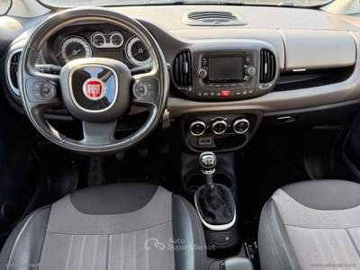 Fiat 500L 500L Living 1.6 MJT 105 CV Lounge Bianco usata Nardò