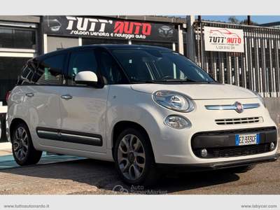 Fiat 500L 500L Living 1.6 MJT 105 CV Lounge Bianco usata Nardò