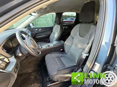 Volvo XC60 B4 auto Core PARI AL NUOVO! Blu/Azzurro usata Legnano