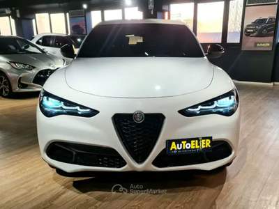 Alfa Romeo Stelvio Stelvio 2.2 t Veloce Q4 210cv auto Bianco usata Moncalieri