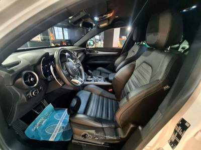 Alfa Romeo Stelvio Stelvio 2.2 t Veloce Q4 210cv auto Bianco usata Moncalieri