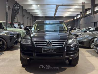 Volkswagen Touareg 2.5 R5 TDI DPF Exclusive Nero usata Bologna