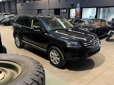 Volkswagen Touareg 2.5 R5 TDI DPF Exclusive Nero usata Bologna