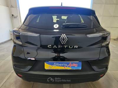 Renault Captur TCe 90 CV Techno Nero usata ADRANO