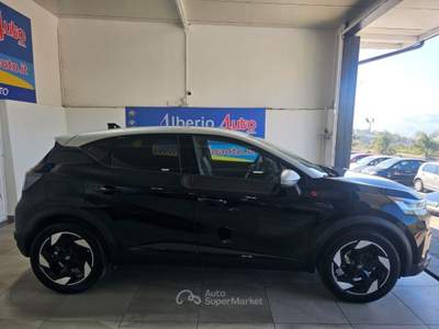 Renault Captur TCe 90 CV Techno Nero usata ADRANO
