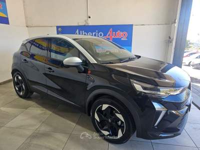 Renault Captur TCe 90 CV Techno Nero usata ADRANO