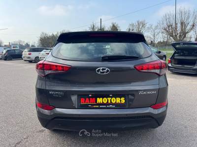 Hyundai Tucson XPossible NEOPATENTATI Grigio usata Ravenna