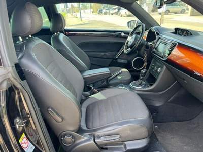 Volkswagen Maggiolino Fender Edition Nero usata Cellole