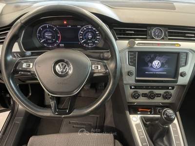 Volkswagen Passat 1.6 TDI Highline BlueMotion Technology Nero usata Alcamo