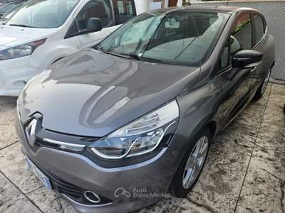 Renault Clio 1.2 75CV 5 porte Wave Grigio usata Rossano Veneto