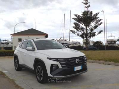 Hyundai Tucson 1.6 T-GDI 48V Business Bianco usata Gallipoli
