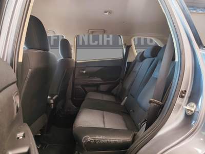 Mitsubishi Outlander 4WD Instyle usata MONTE SAN GIUSTO