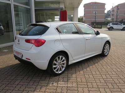 Alfa Romeo Giulietta 1.4 t. m.air Progression 170cv Bianco usata Seregno