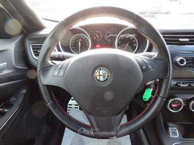 Alfa Romeo Giulietta 1.4 t. m.air Progression 170cv Bianco usata Seregno