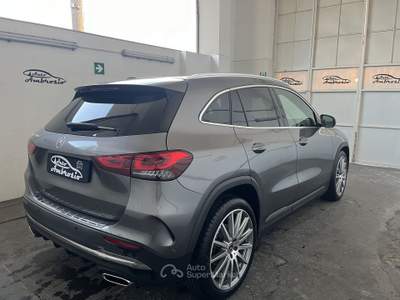 Mercedes-Benz GLA GLA 200 d Premium AMG tua da 379,00 al mese Grigio usata San Giuseppe Vesuviano