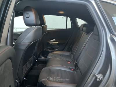 Mercedes-Benz GLA GLA 200 d Premium AMG tua da 379,00 al mese Grigio usata San Giuseppe Vesuviano