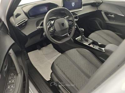 Peugeot 2008 PureTech 100 S&S Allure Bianco usata Capua