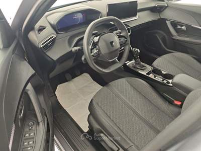 Peugeot 2008 PureTech 100 S&S Allure Argento usata Capua