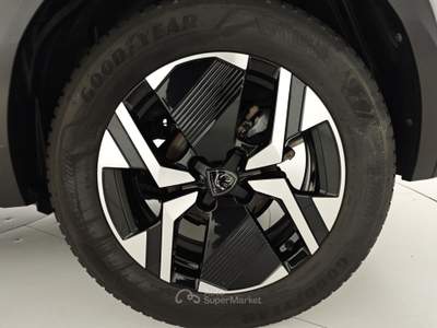 Peugeot 2008 PureTech 100 S&S Allure Argento usata Capua