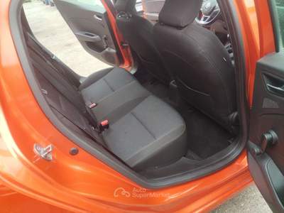 Renault Clio Clio V 1.0 sce Business 65cv my21 Arancione usata Milano