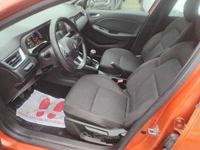 Renault Clio Clio V 1.0 sce Business 65cv my21 Arancione usata Milano