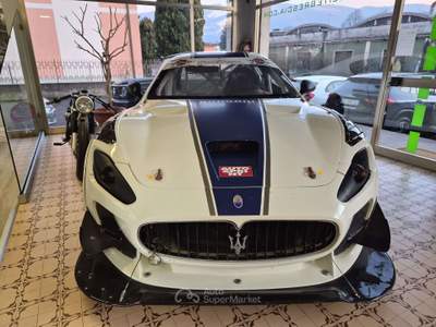 Maserati GranTurismo MC Trofeo GT4 4.7 V8 488 CV Bianco usata Nave