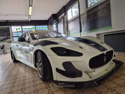 Maserati GranTurismo MC Trofeo GT4 4.7 V8 488 CV Bianco usata Nave