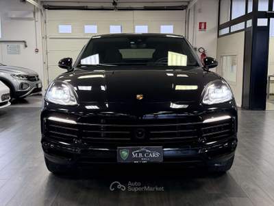 Porsche Cayenne Coupe 3.0 e-hybrid Platinum Edition Nero usata Gaglianico