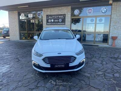 Ford Mondeo EcoBlue 150 CV S&S aut. SW ST-Line Business Bianco usata Perugia