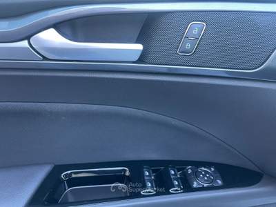 Ford Mondeo EcoBlue 150 CV S&S aut. SW ST-Line Business Bianco usata Perugia
