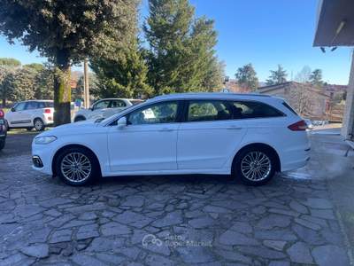 Ford Mondeo EcoBlue 150 CV S&S aut. SW ST-Line Business Bianco usata Perugia