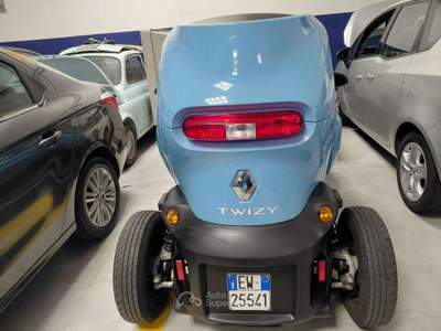 Renault Twizy 12cv Blu/Azzurro usata Nova Milanese