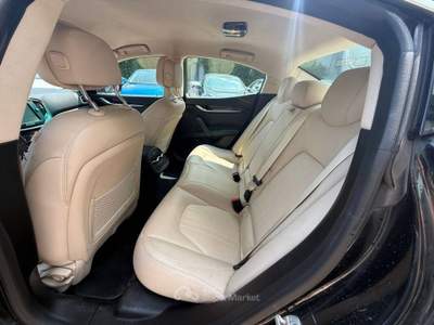Maserati Ghibli 3.0 V6 ds 275cv auto Nero usata Sarego