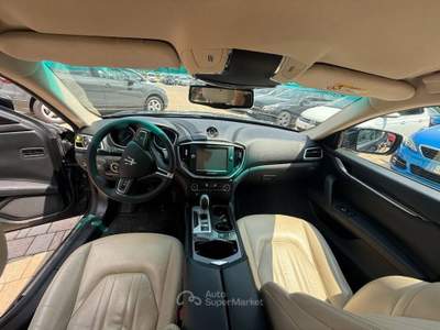 Maserati Ghibli 3.0 V6 ds 275cv auto Nero usata Sarego