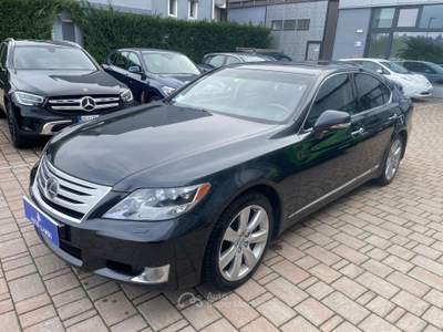 Lexus LS 600h 5.0 auto Nero usata Sarego