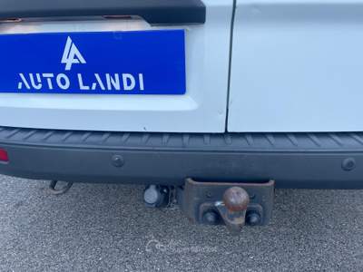 Ford Tourneo Custom 310 2.0 tdci 130cv Titanium L1H1 auto E6 Bianco usata Sarego
