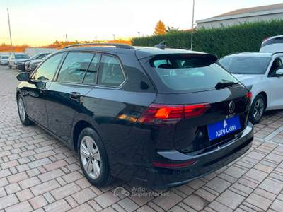 Volkswagen Golf 2.0 tdi Life 115cv dsg Blu/Azzurro usata Sarego