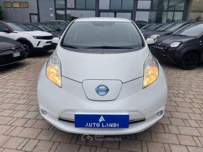Nissan Leaf Tekna Flex 30kW 109cv Bianco usata Sarego