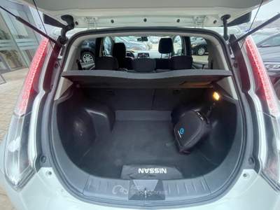 Nissan Leaf Tekna Flex 30kW 109cv Bianco usata Sarego