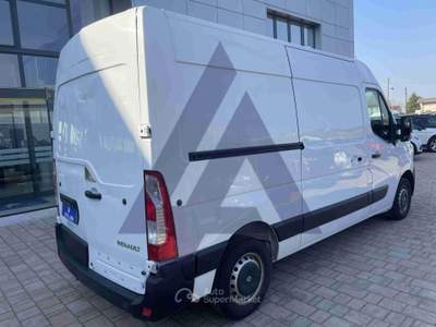 Renault Master T35 2.3 dci 135cv L2H2 Ice Bianco usata Sarego